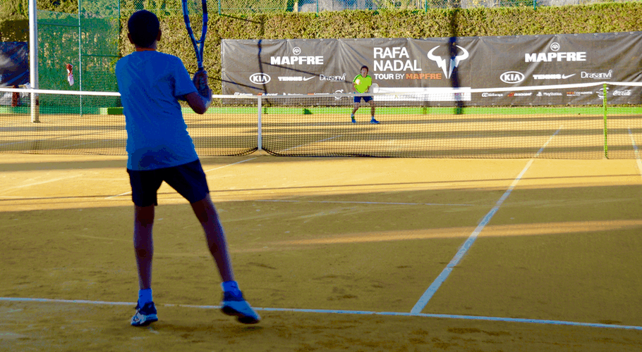 Tenis y valores en Sevilla