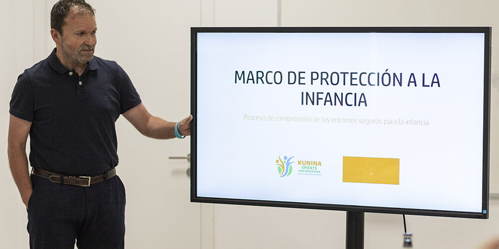 L’òrgan de govern de la Fundació Rafa Nadal participa en la formació sobre la LOPIVI i els drets de la infància