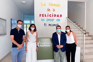 L’alt Comissionat per a la lluita contra la Pobresa Infantil visita el Centre Fundació Rafa Nadal de Palma de Mallorca