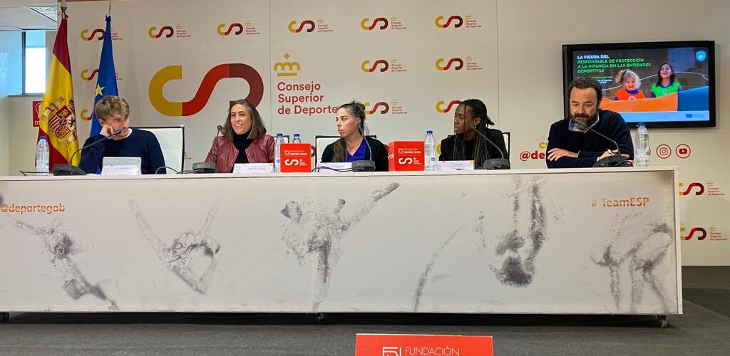 La Fundación Rafa Nadal ha estado presente en la Jornada “La figura del responsable de protección a la infancia en las entidades deportivas”