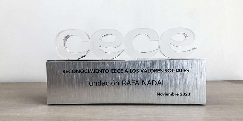 La Fundació Rafa Nadal Rep el Reconeixement als Valors Socials de la CECE
