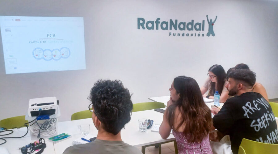 Tots els Centres Fundació Rafa Nadal ja són espais cardioprotegits